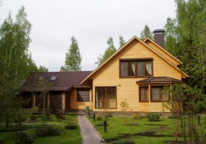 За три года количество продающихся домов в пригороде Киева увеличилось на 45 %