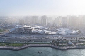 В Катаре построили музей в форме розы