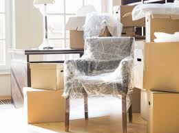 Перевозка мебели - своими силами или мувинговой компанией?