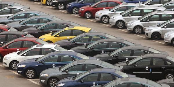 Продажи автомобилей в Европе выросли впервые за семь лет