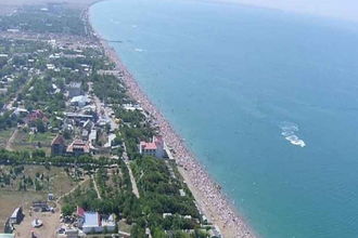 Иностранцы отдыхают на курортах Украины, но не всем довольны