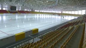 В 2013 году в трех городах Украины планируют открыть ледовые арены