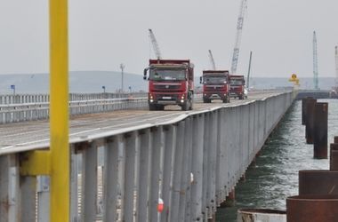 В России рассказали, как идет строительство моста через Керченский пролив