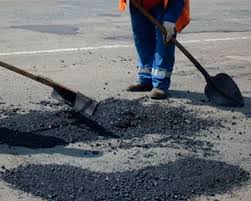 В этом году ремонт харьковских дорог обойдется городу в три раза дороже, чем в 2012