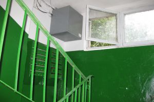 Харьковских провайдеров заставят ремонтировать подъезды и крыши многоэтажек