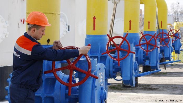 Украине придется возобновить закупки газа у 