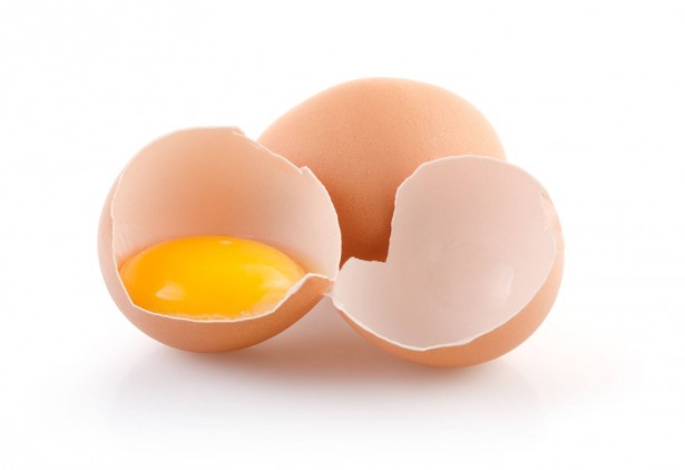 Как проверить яйца на свежесть: 3 простых способа