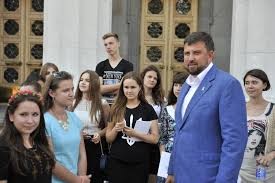 Впервые в истории украинцы пойдут на экскурсию в Верховную Раду