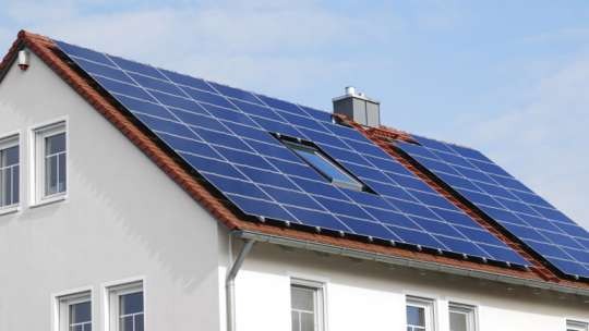 Депутаты предлагают налоговую скидку в 15% на солнечные панели