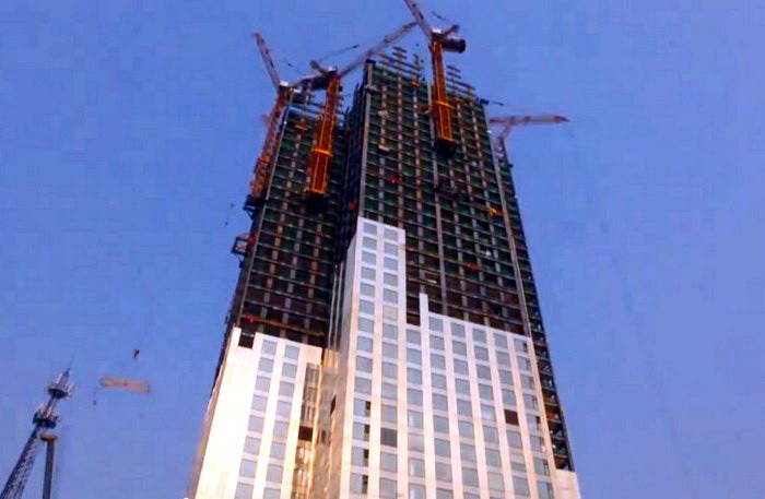 Китайцы строят 220-этажный небоскреб-конструктор