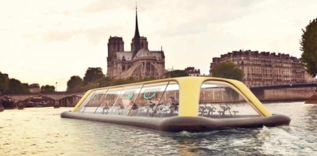 В Париже построят плавучий спортзал, в котором генерировать энергию будут сами пассажиры