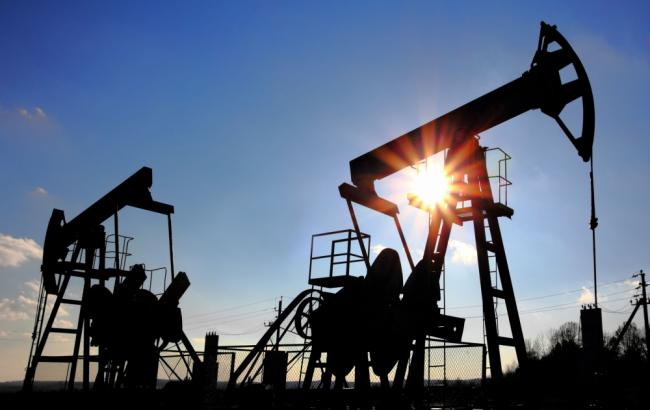 Рост мировых цен на нефть замедлится к 2018, - МВФ