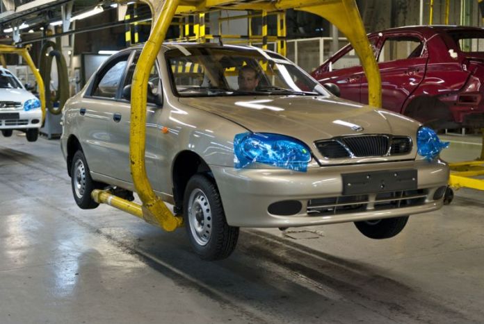 Украина установила рекорд падения производства автомобилей